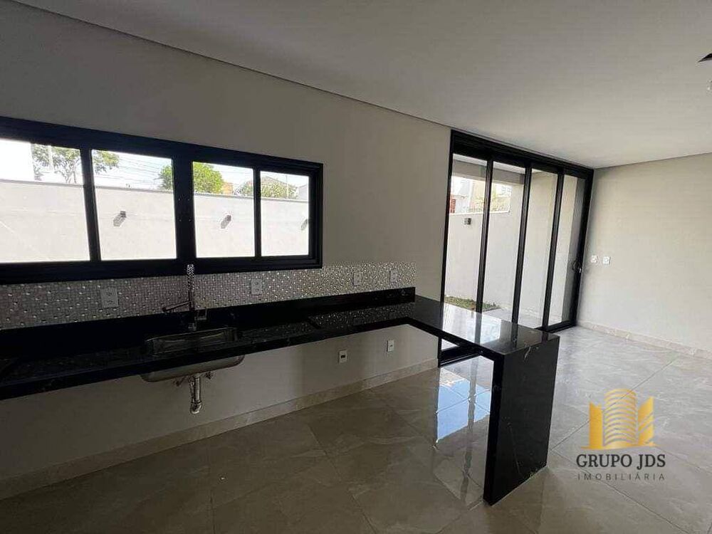 Casa, 3 quartos, 156 m² - Foto 4