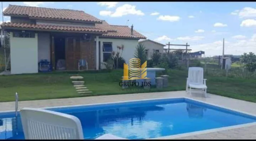 Chácara, 3 quartos, 1000 m² - Foto 1