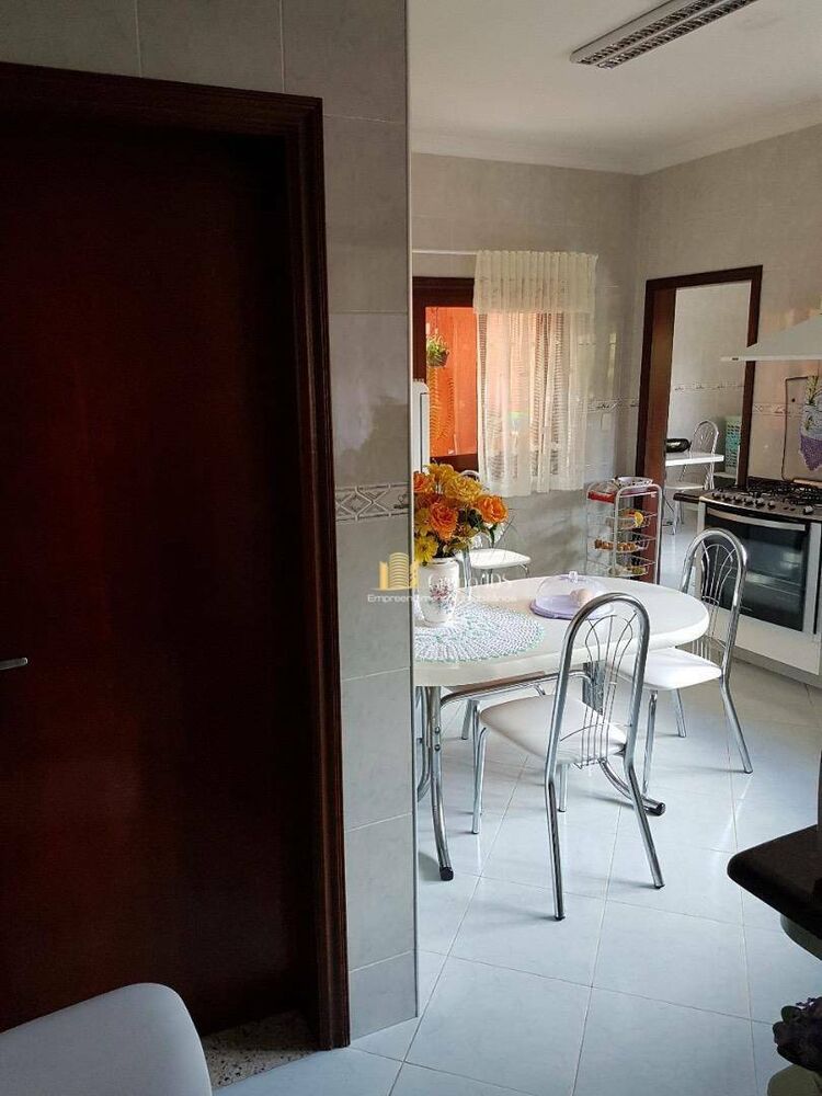Casa, 4 quartos, 380 m² - Foto 11