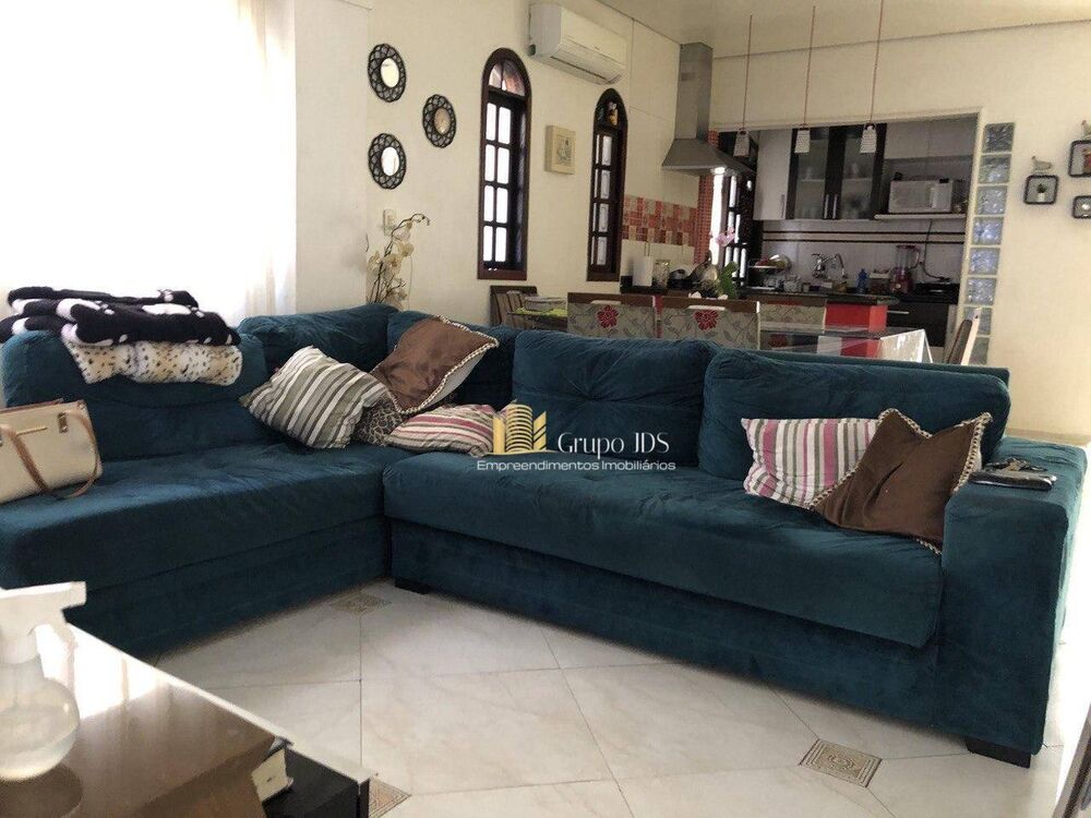 Casa, 3 quartos, 201 m² - Foto 4