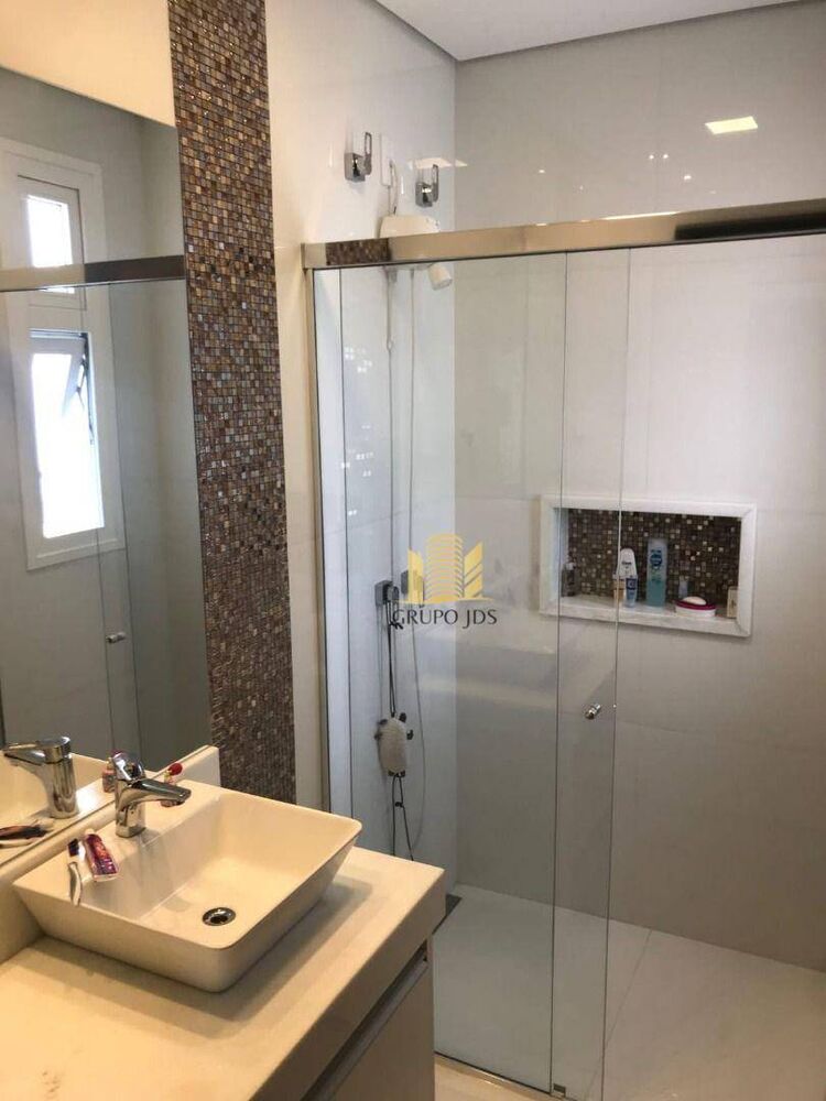 Casa à venda com 4 quartos, 540m² - Foto 8