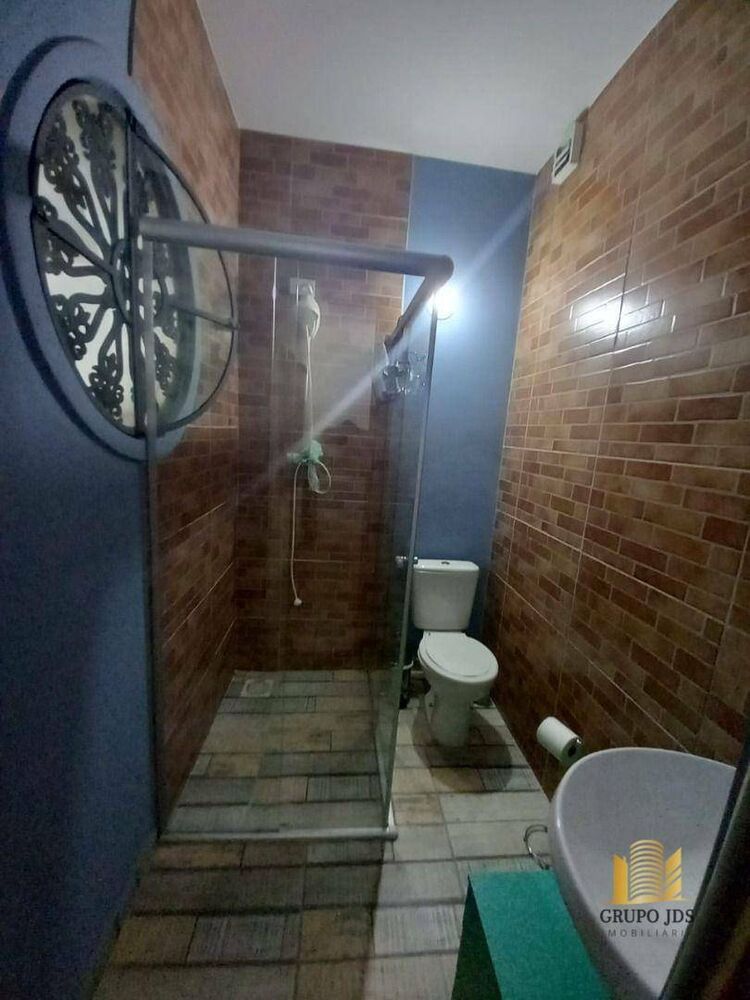 Casa, 3 quartos, 270 m² - Foto 16