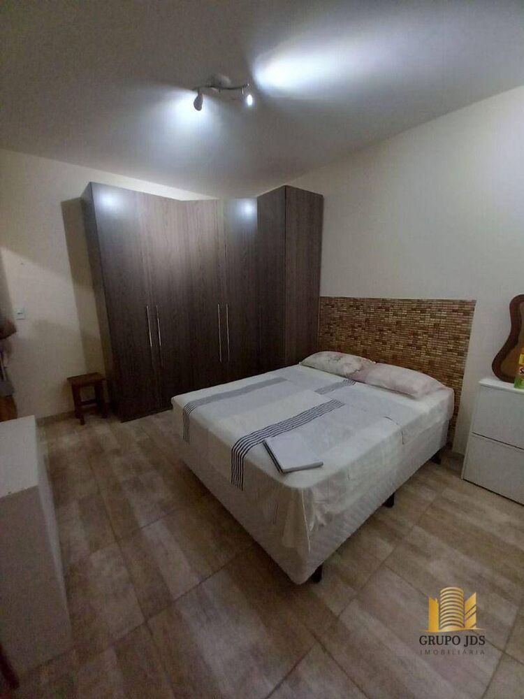 Casa, 3 quartos, 270 m² - Foto 15