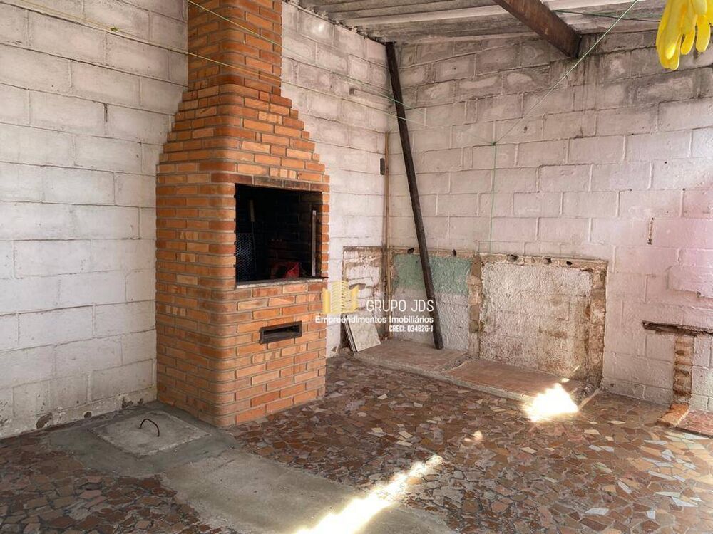 Casa à venda com 3 quartos, 70m² - Foto 18