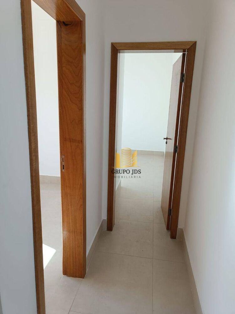 Casa à venda com 3 quartos, 250m² - Foto 7