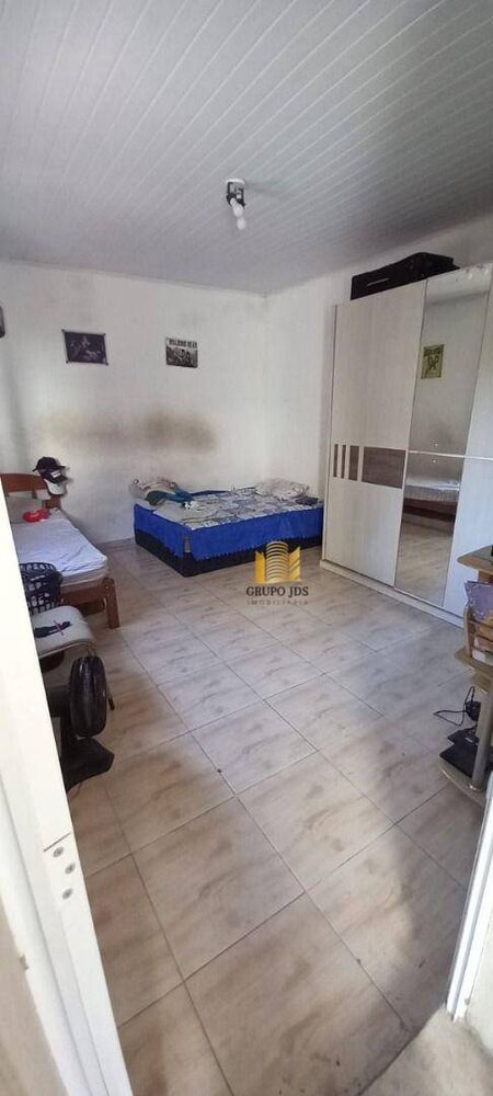 Casa, 4 quartos, 180 m² - Foto 2