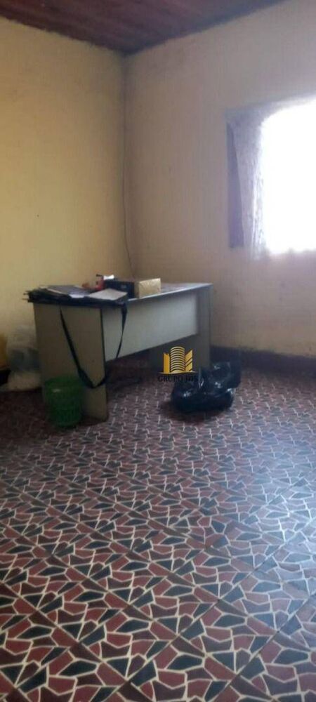 Casa, 4 quartos, 180 m² - Foto 3