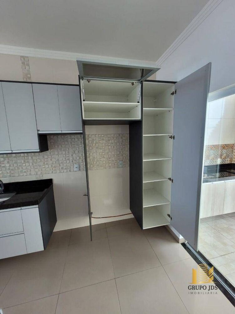 Casa, 3 quartos, 109 m² - Foto 2