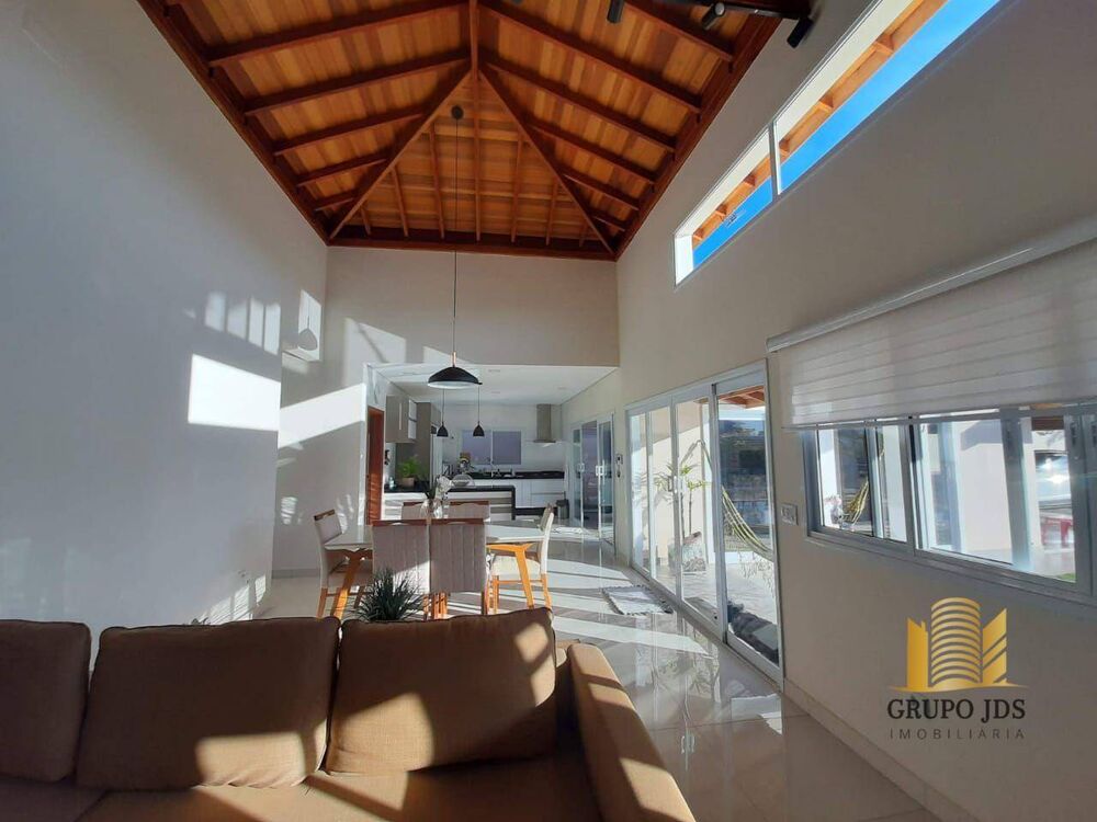 Casa, 4 quartos, 250 m² - Foto 2