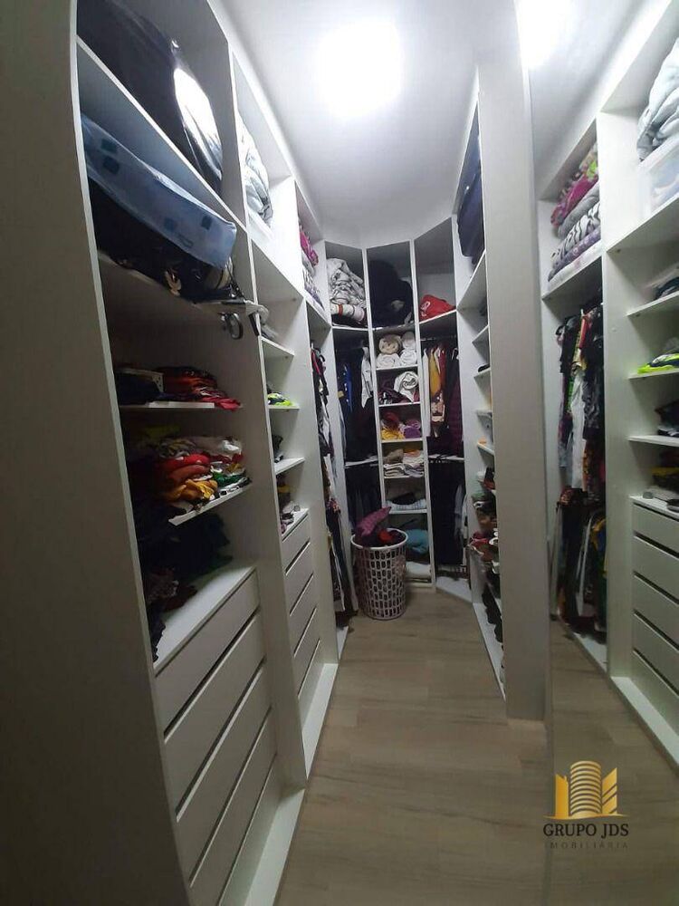 Casa, 4 quartos, 250 m² - Foto 9