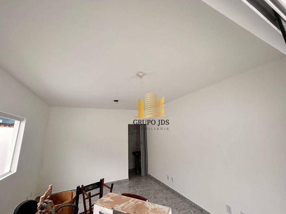 Casa à venda com 1 quarto, 90m² - Foto 7