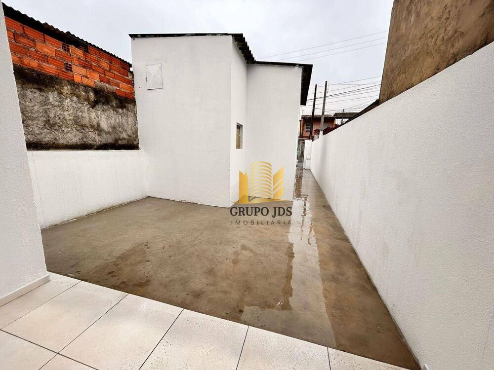 Casa à venda com 1 quarto, 90m² - Foto 13