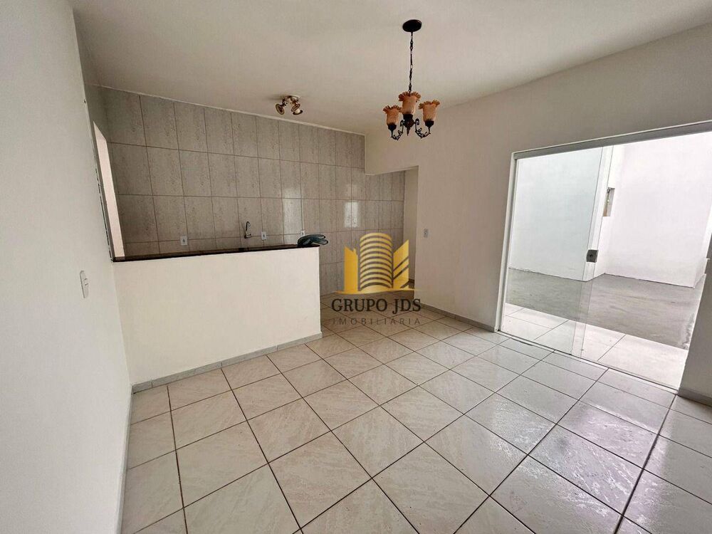 Casa à venda com 1 quarto, 90m² - Foto 14