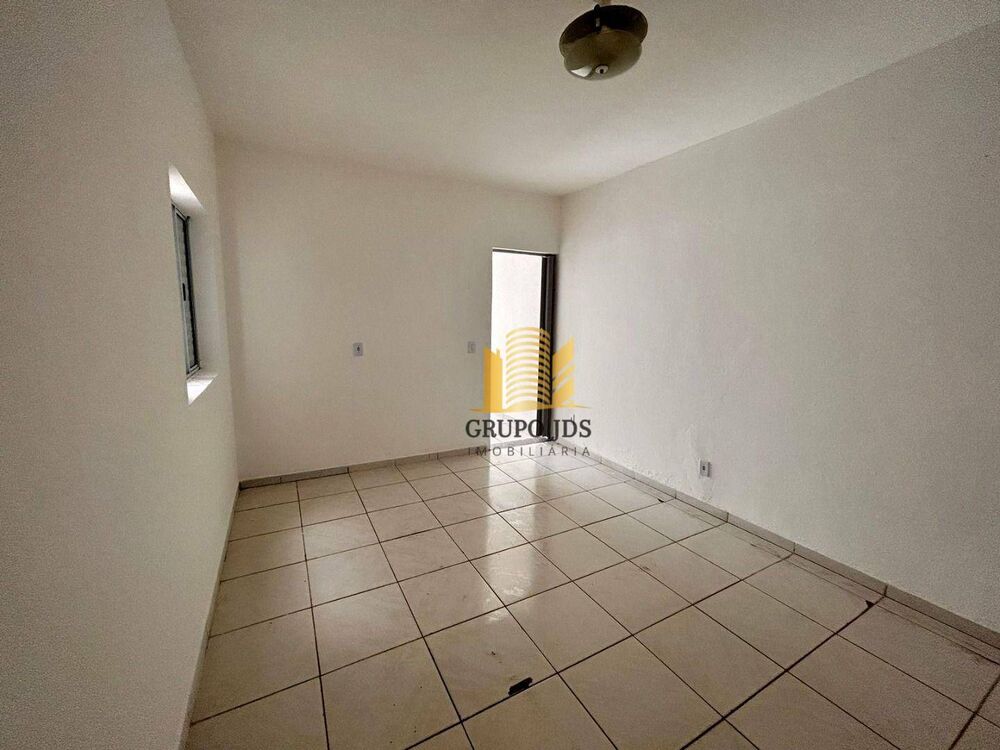 Casa à venda com 1 quarto, 90m² - Foto 15