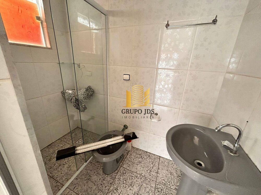 Casa à venda com 1 quarto, 90m² - Foto 8