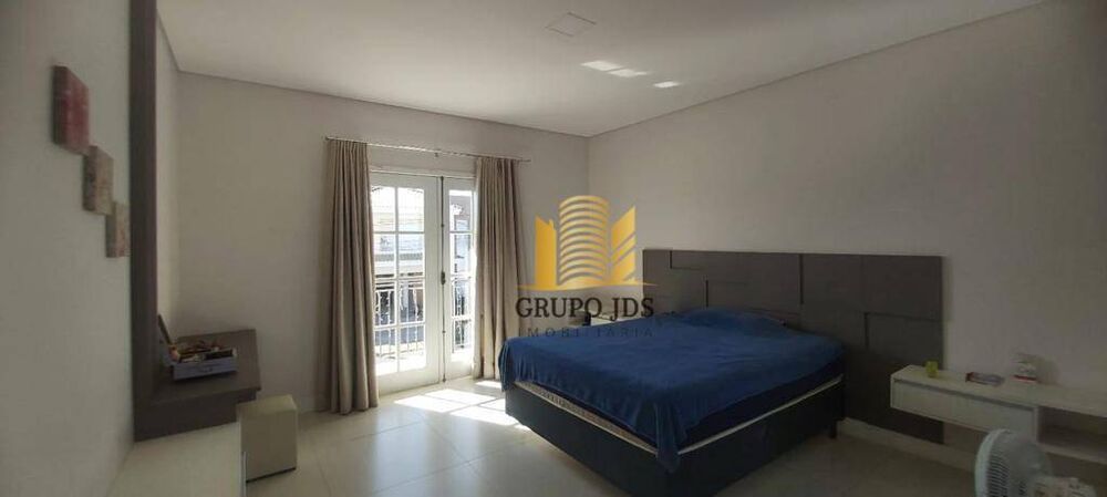 Sobrado, 3 quartos, 236 m² - Foto 7