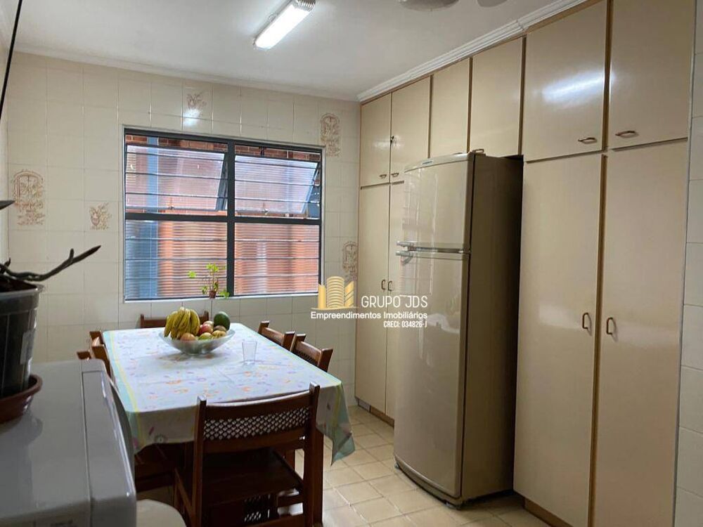 Casa, 3 quartos, 130 m² - Foto 2
