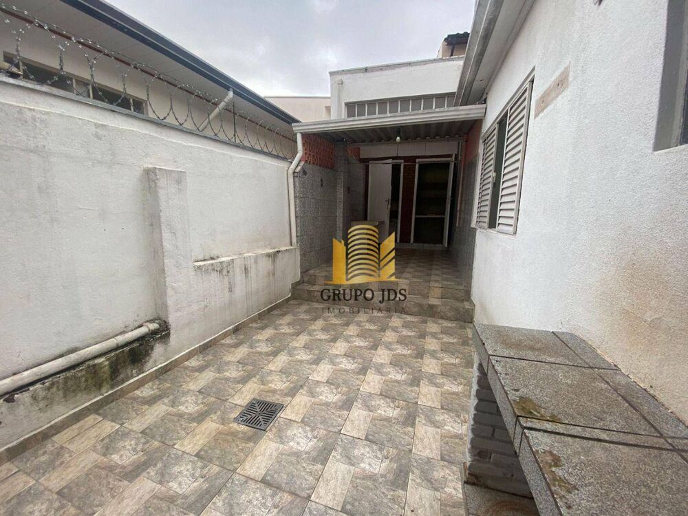 Casa, 4 quartos, 245 m² - Foto 9