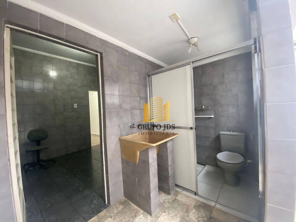 Casa, 4 quartos, 245 m² - Foto 4