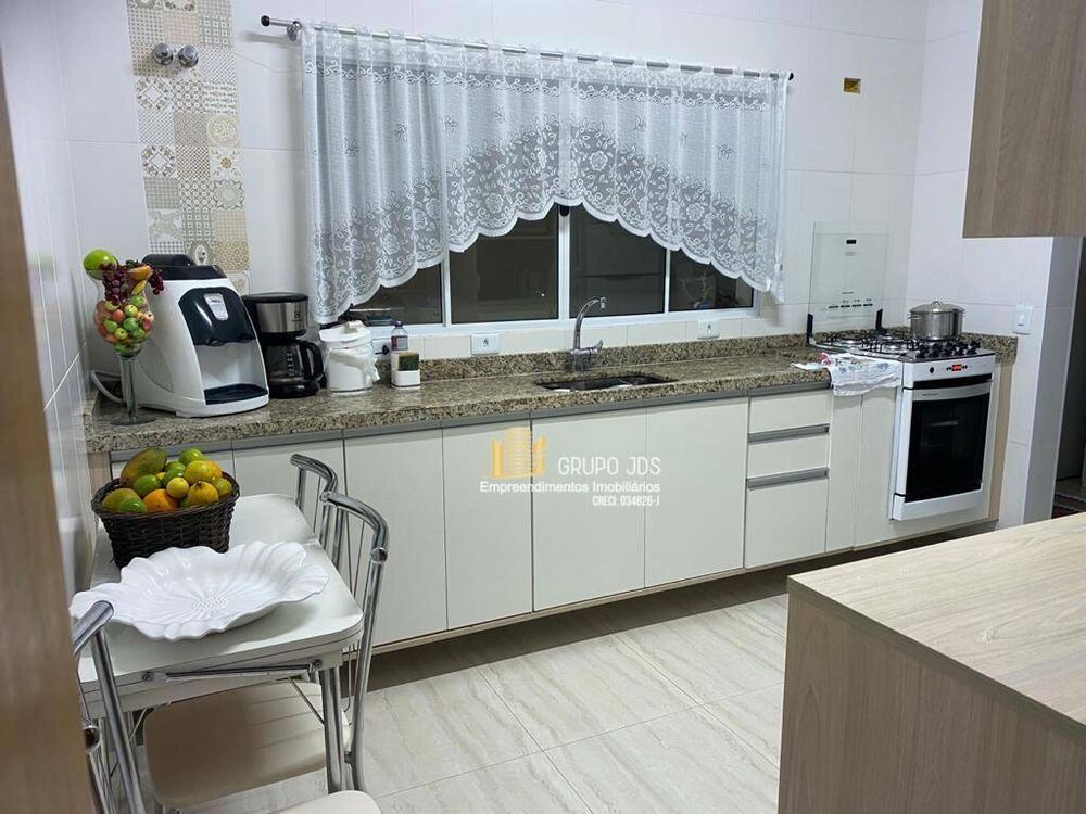 Casa, 3 quartos, 178 m² - Foto 6