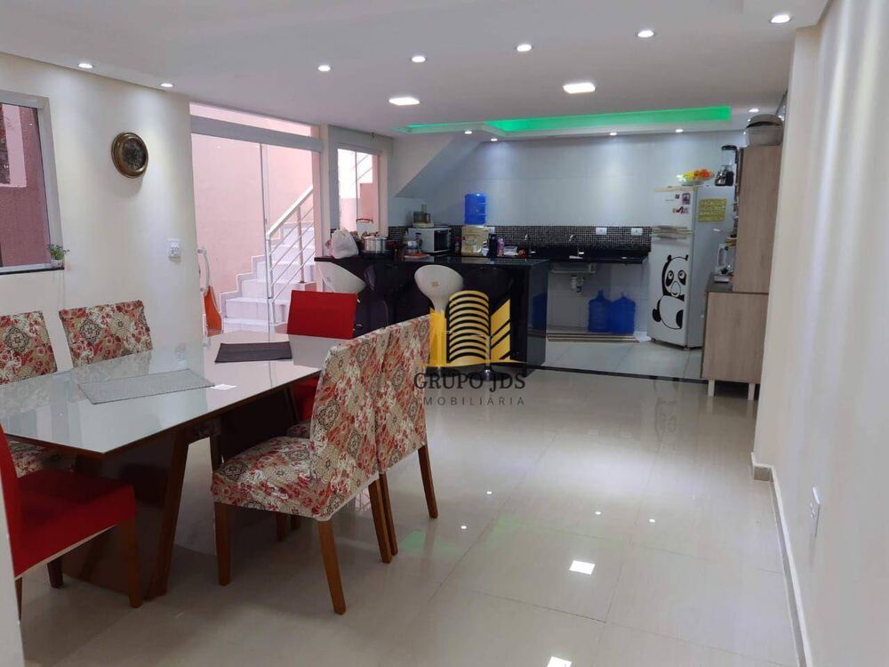 Casa, 3 quartos, 220 m² - Foto 2