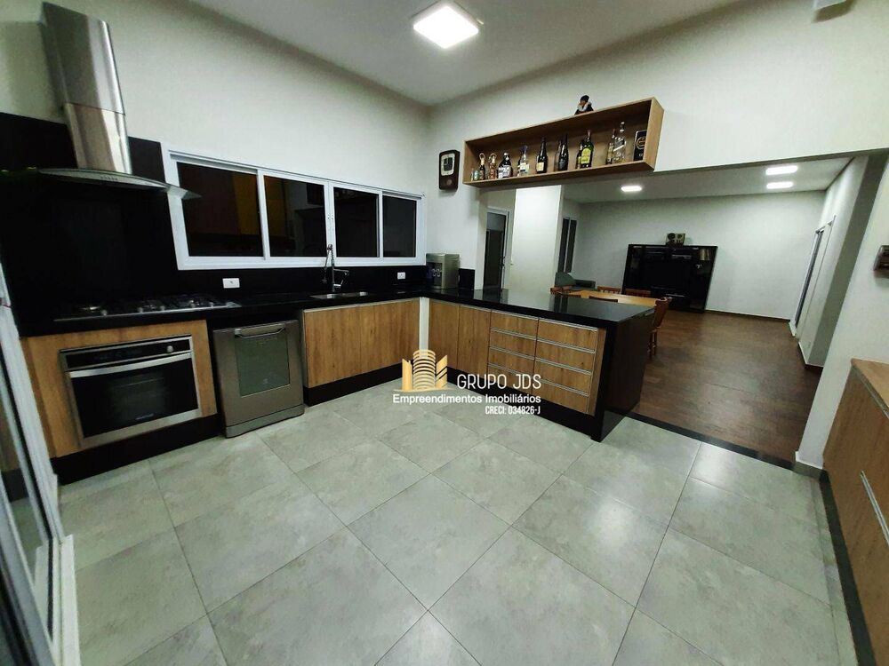 Casa, 3 quartos, 263 m² - Foto 2