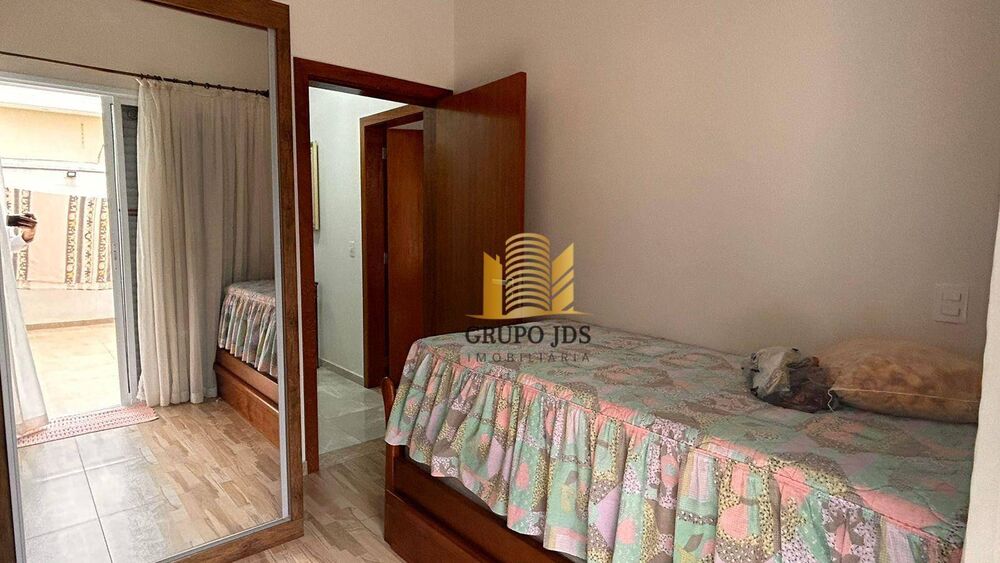 Casa, 3 quartos, 178 m² - Foto 4