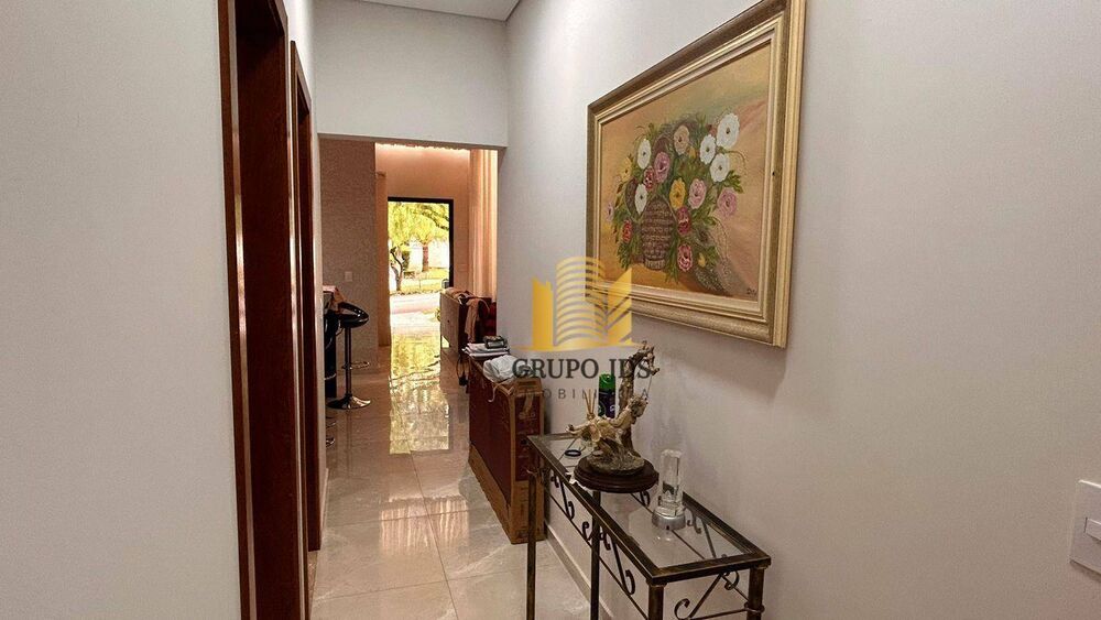 Casa, 3 quartos, 178 m² - Foto 1