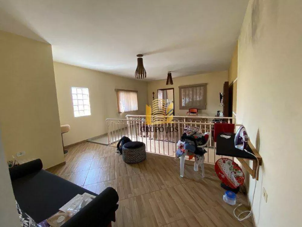 Casa, 2 quartos, 195 m² - Foto 1