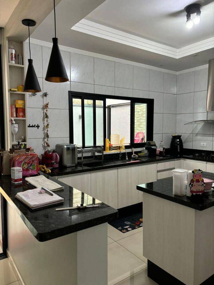 Sobrado à venda com 3 quartos, 230m² - Foto 5