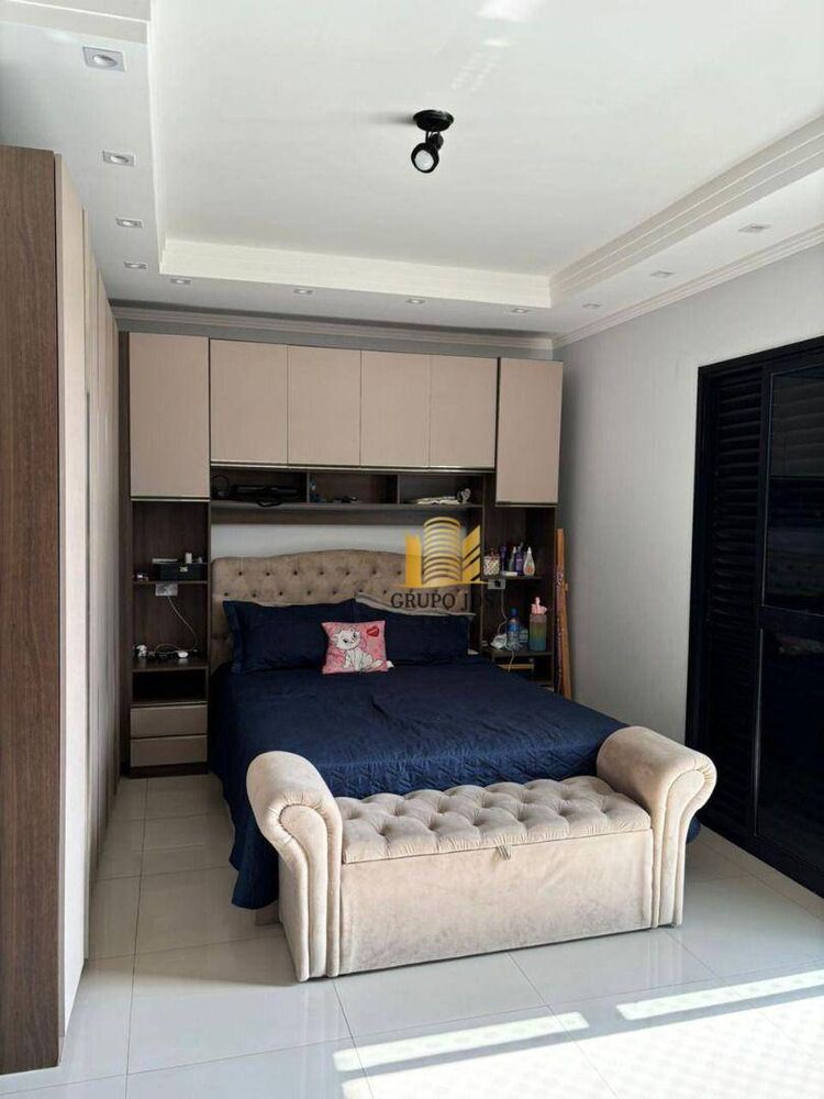 Sobrado à venda com 3 quartos, 230m² - Foto 13