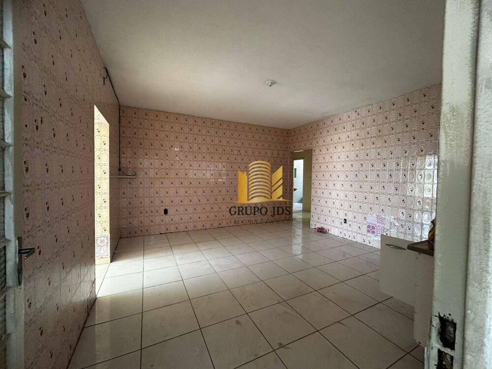 Casa, 2 quartos, 250 m² - Foto 4
