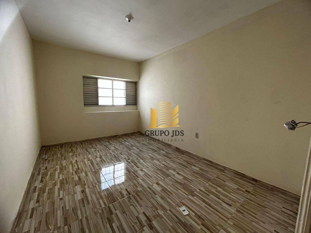 Casa, 2 quartos, 250 m² - Foto 9