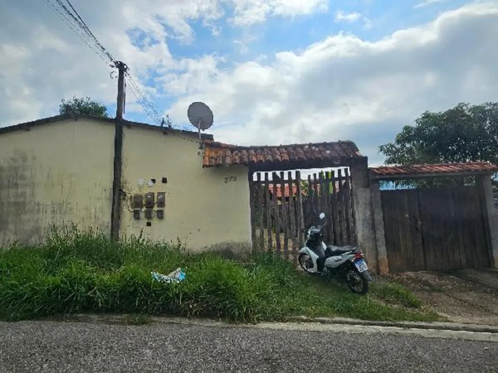 Casa, 2 quartos, 81 m² - Foto 1