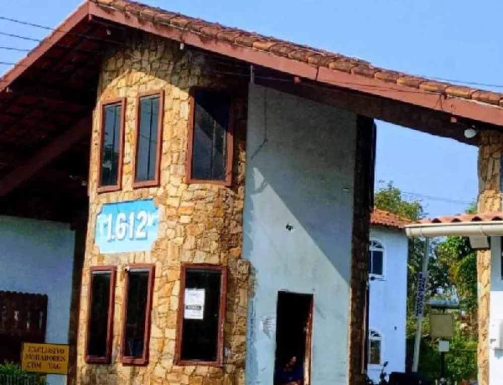 Casa, 3 quartos, 229 m² - Foto 1