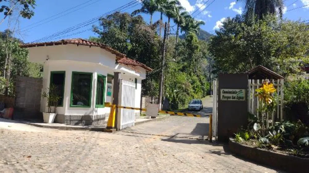 Casa, 4 quartos, 1782 m² - Foto 1