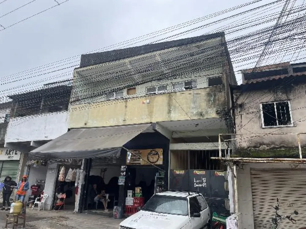 Casa, 3 quartos, 196 m² - Foto 1