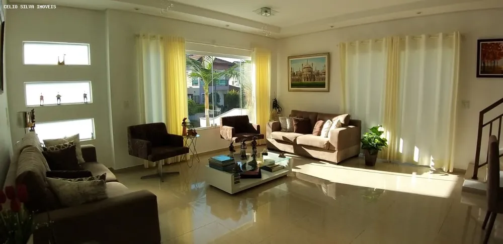 Casa, 4 quartos, 253 m² - Foto 3