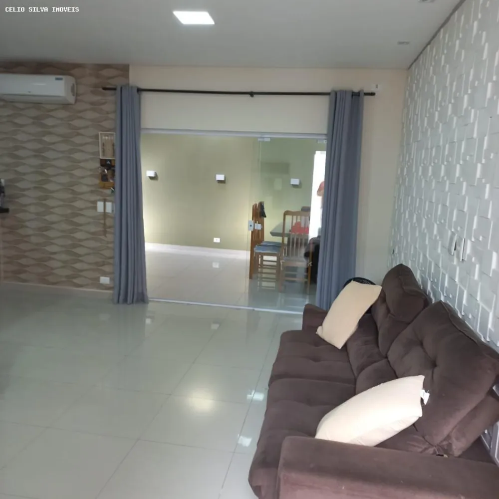 Casa, 3 quartos, 177 m² - Foto 1