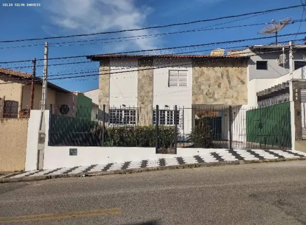 Casa, 2 quartos, 197 m² - Foto 1