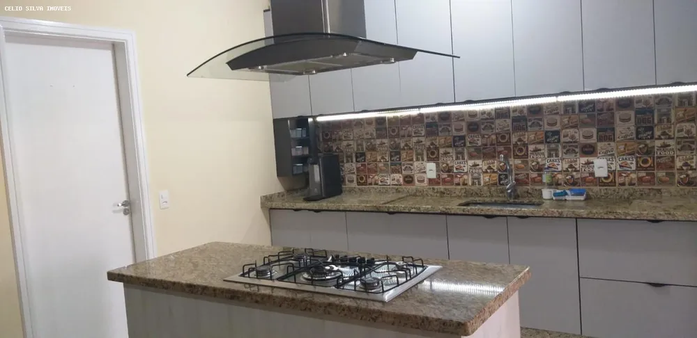 Casa, 3 quartos, 136 m² - Foto 2