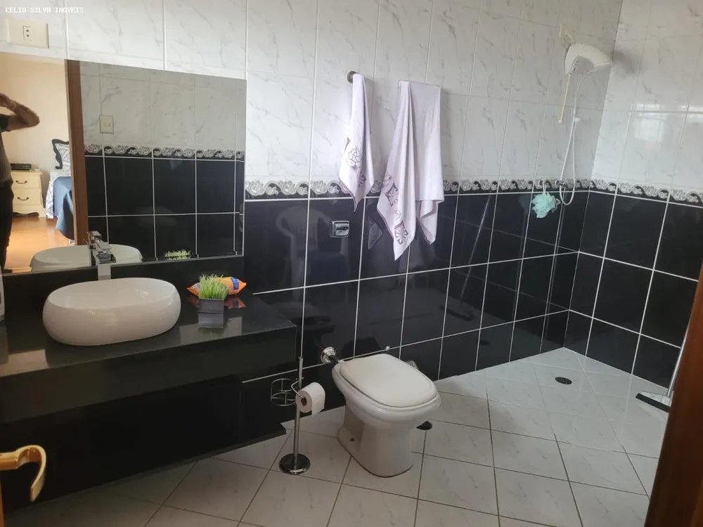 Casa, 3 quartos, 280 m² - Foto 11