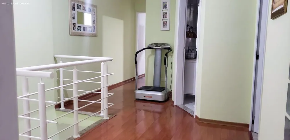 Casa, 3 quartos, 202 m² - Foto 3