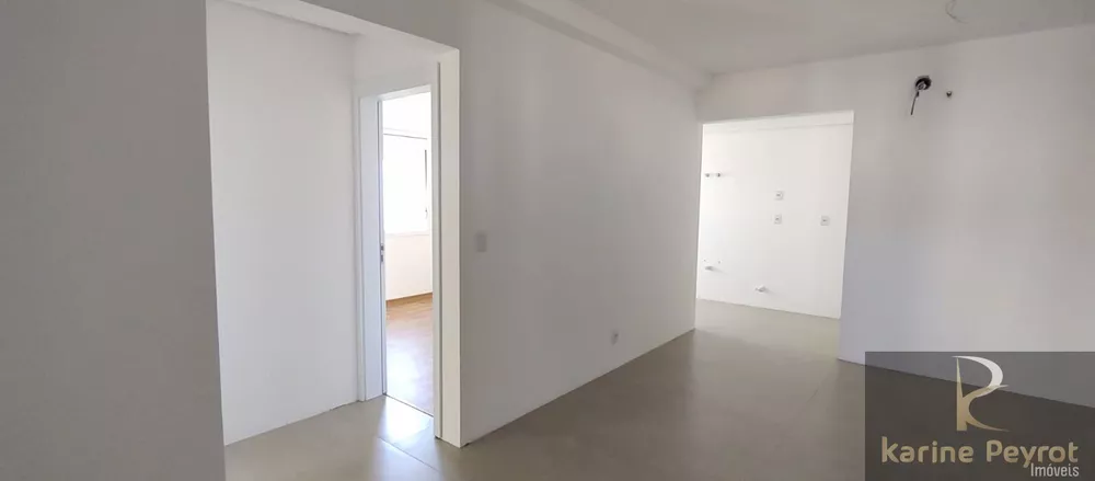 Apartamento à venda com 2 quartos, 78m² - Foto 8