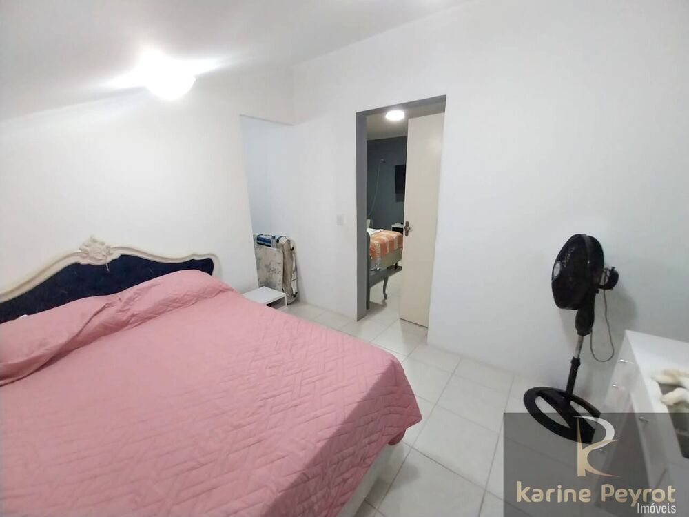 Casa à venda com 4 quartos, 252m² - Foto 14