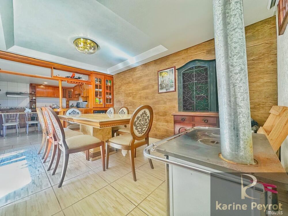 Casa, 3 quartos, 241 m² - Foto 10