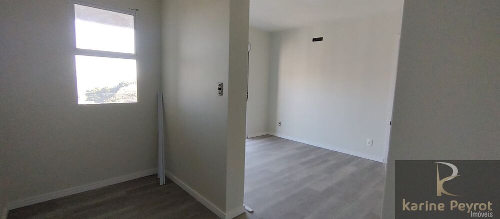 Sobrado à venda com 3 quartos, 130m² - Foto 4