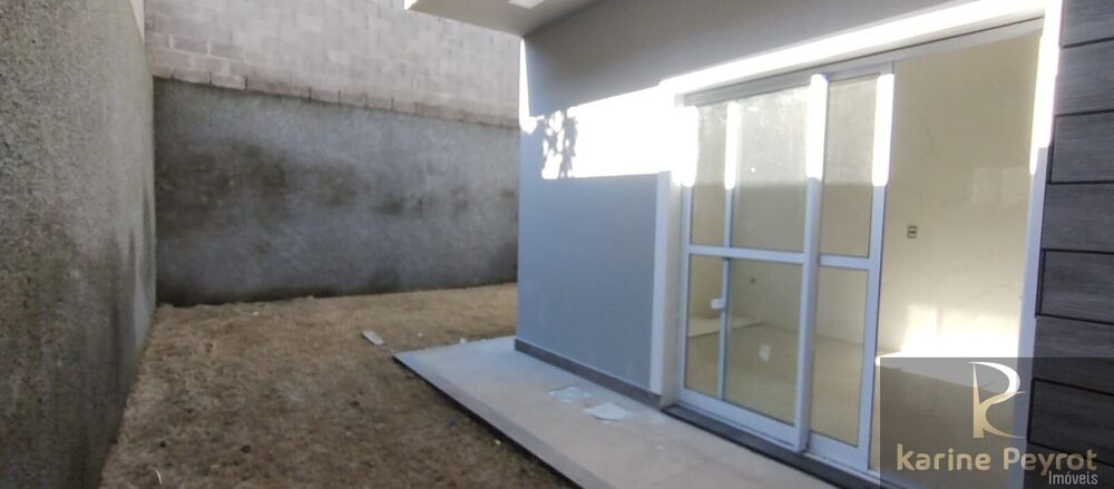 Sobrado à venda com 3 quartos, 130m² - Foto 3