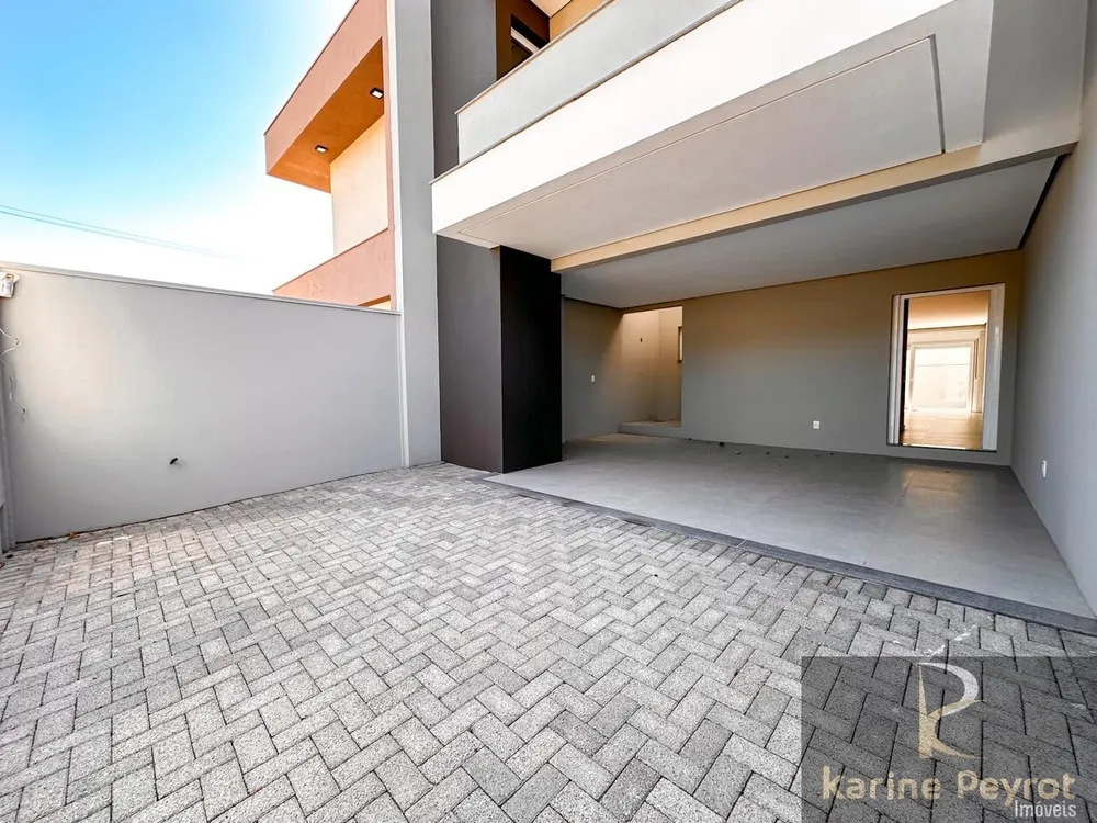 Sobrado, 3 quartos, 169 m² - Foto 2