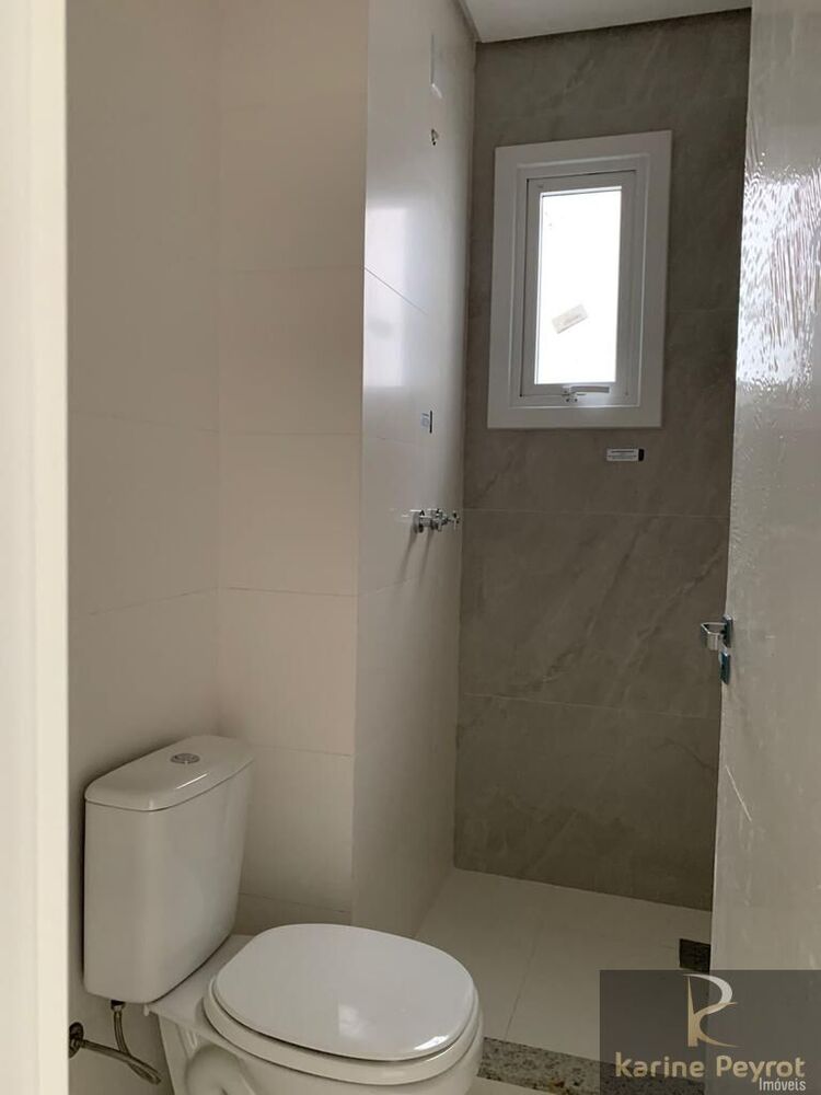 Casa de Condomínio à venda com 2 quartos, 189m² - Foto 1